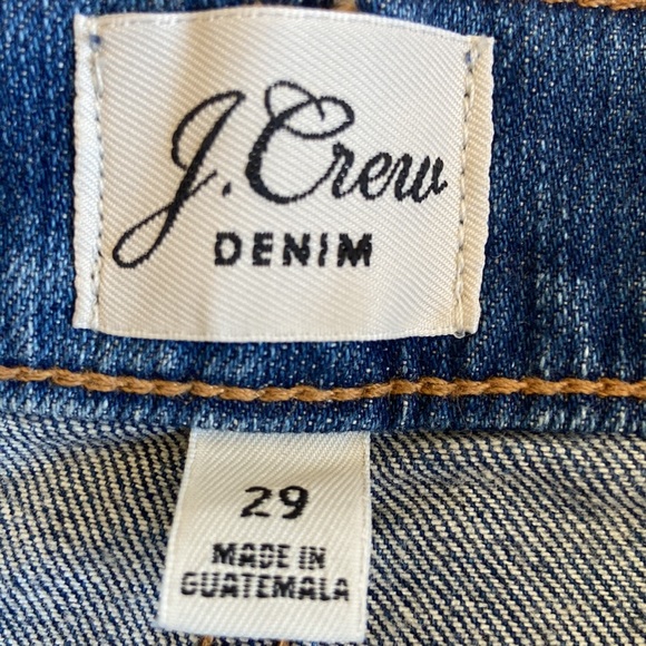 J. Crew Mid-rise denim short in Squash wash Raw Hem Size 29 - Picture 5 of 10